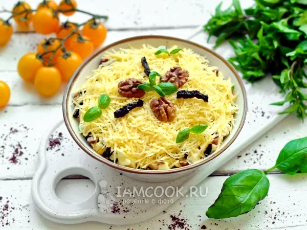 Фото блюда: Салат «Принцесса» с говядиной