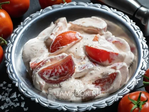 Фото блюда: Салат с творогом и помидорами