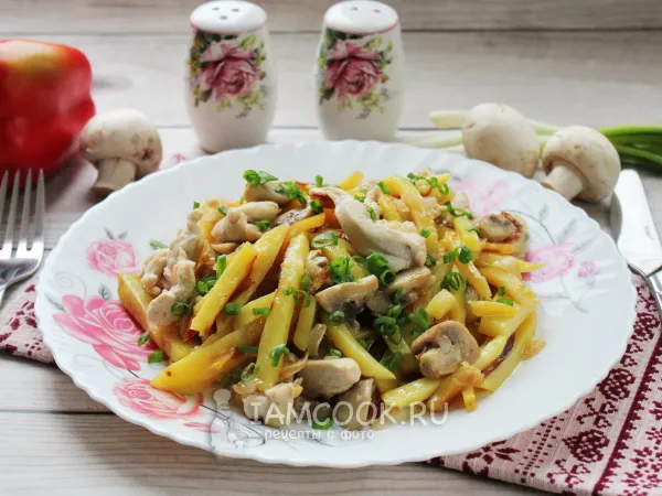 Фото блюда: Жареная картошка с грибами и курицей