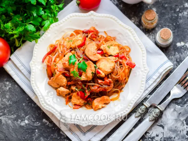 Фото блюда: Фунчоза с курицей и сладким перцем