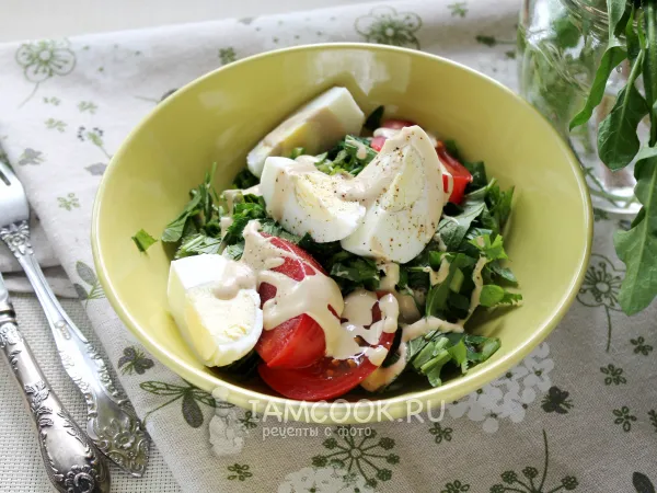 Фото блюда: Салат из сныти, крапивы и одуванчиков