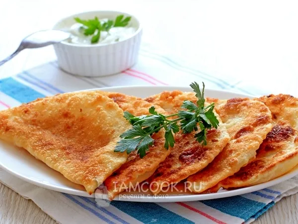 Фото блюда: Постные чебуреки с картошкой