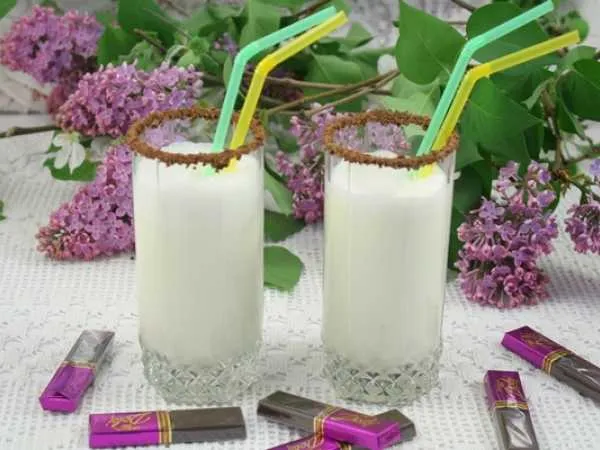 Фото блюда: Молочный коктейль с мороженым