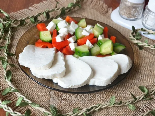 Фото блюда: Домашний сыр по Дюкану