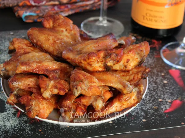 Фото блюда: Куриные крылышки в аджике в духовке