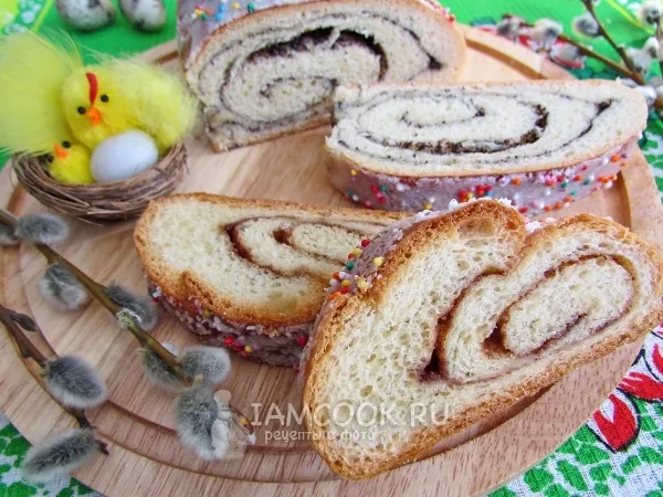 Фото блюда: Дрожжевые рулеты с маком и корицей