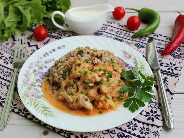 Фото блюда: Куриные бедра в сливках в духовке