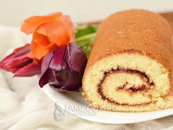 Фото блюда: Бисквитный рулет с повидлом