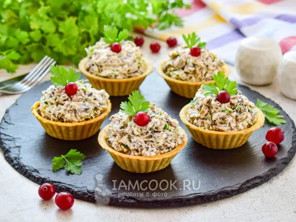 Фото блюда: Тарталетки с творожным сыром и грибами