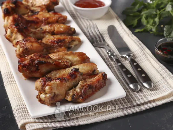 Фото блюда: Куриные крылышки, запечённые в соево-медовом маринаде