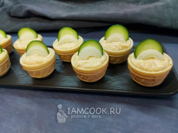 Фото блюда: Тарталетки с икрой минтая и плавленым сыром