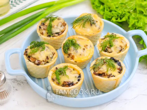 Фото блюда: Тарталетки с грибами и сыром в микроволновке