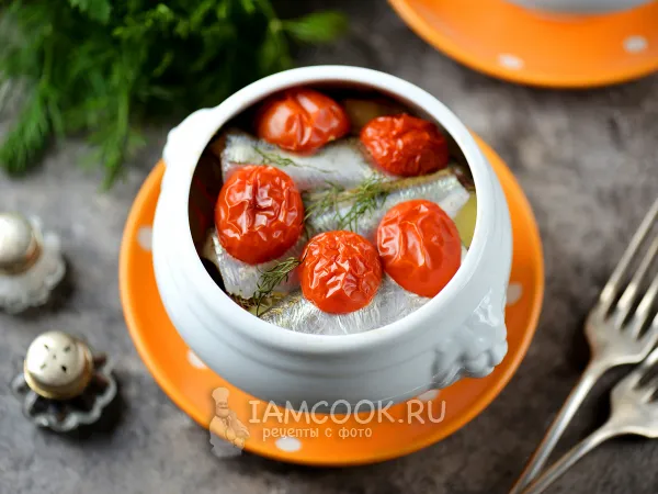 Фото блюда: Жаркое с рыбой в горшочке