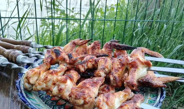 Фото блюда: Куриные крылышки с уксусом на мангале