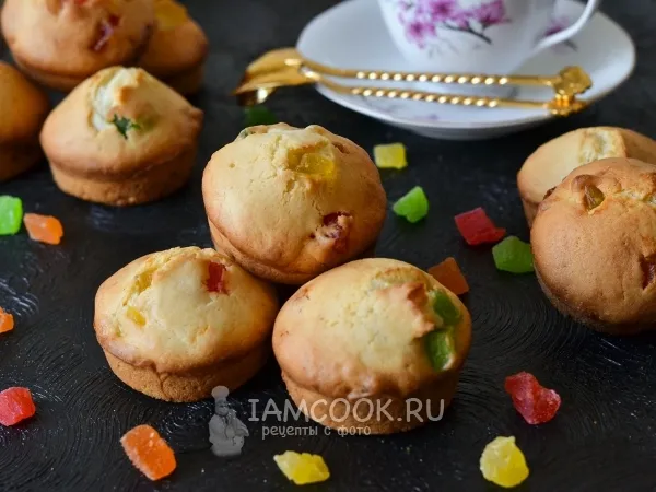 Фото блюда: Кексы с цукатами в формочках