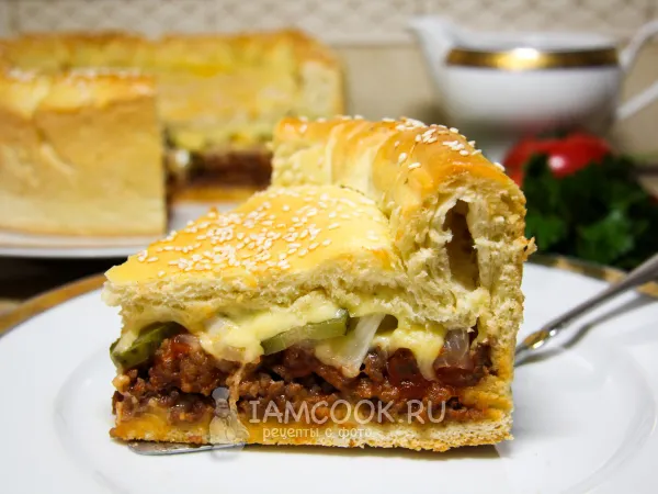 Фото блюда: Мясной пирог «Чизбургер»