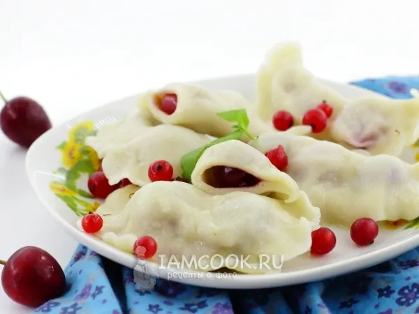 Фото блюда: Вареники с черешней