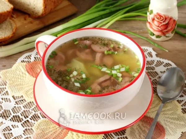 Фото блюда: Гороховый суп с сосисками