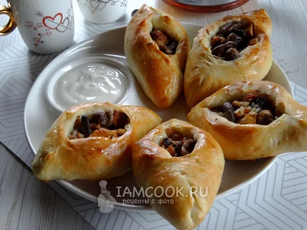 Фото блюда: Расстегай с грибами