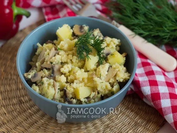 Фото блюда: Пшенная каша с картофелем и шампиньонами