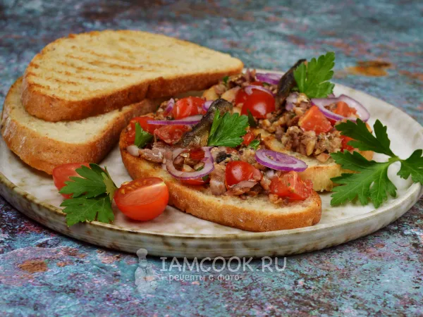 Фото блюда: Брускетта со шпротами и помидорами черри