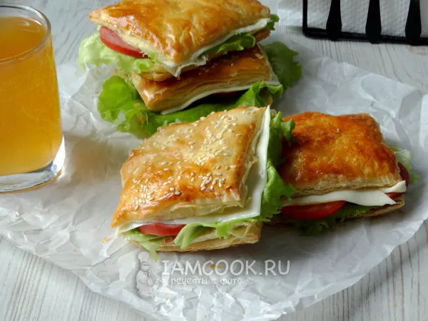 Фото блюда: Сэндвич из слоеного теста