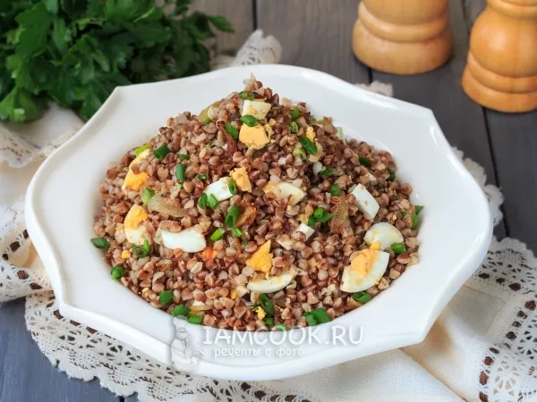 Фото блюда: Гречка с яйцом и луком