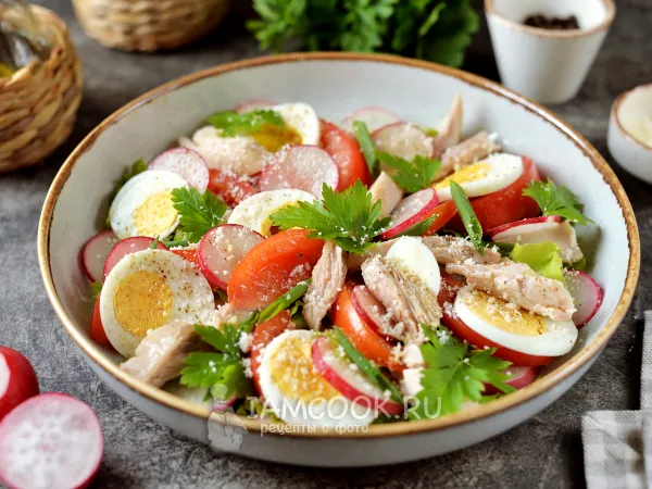 Фото блюда: Салат с курицей и редиской
