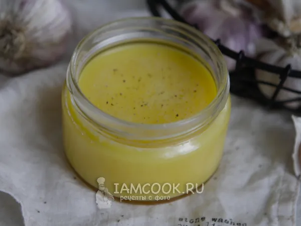 Фото блюда: Чесночное масло в духовке