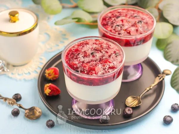 Фото блюда: Молочно-ягодное желе