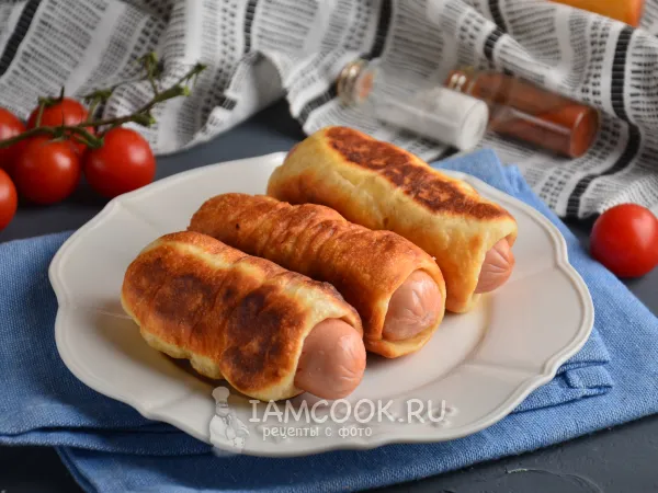 Фото блюда: Сосиски в тесте на кефире на сковороде