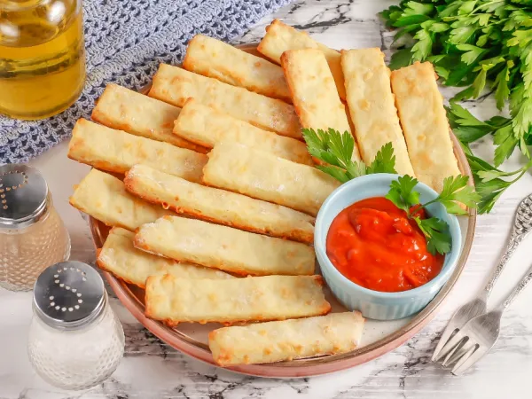 Фото блюда: Творожно-сырные палочки в духовке