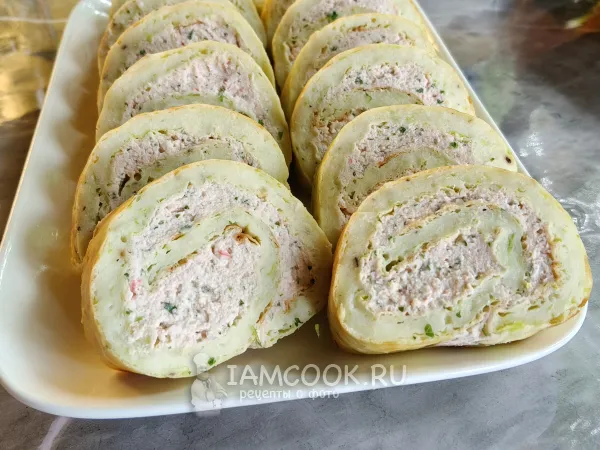 Фото блюда: Рулет из кабачков с крабовыми палочками