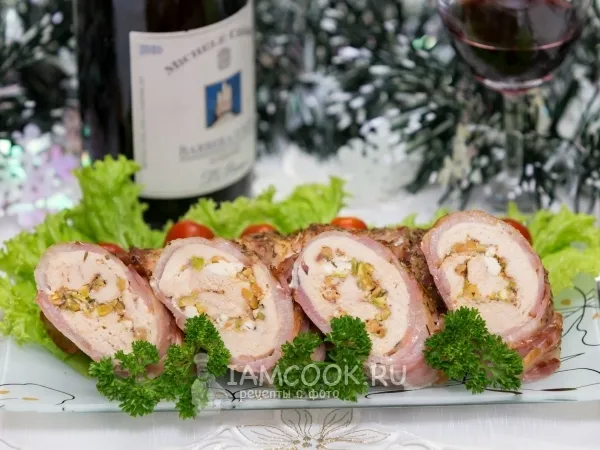 Фото блюда: Куриные рулетики с сыром фета и фисташками