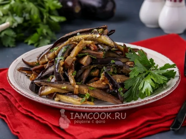 Фото блюда: Жареные баклажаны с соевым соусом и чесноком