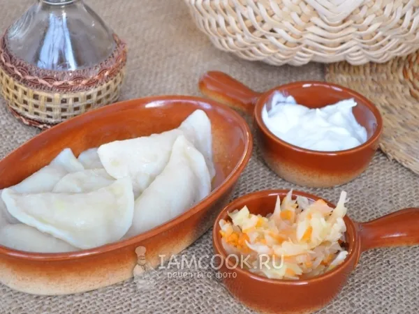 Фото блюда: Вареники с куриной грудкой и картофелем