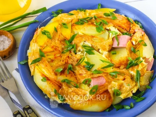 Фото блюда: Картошка с колбасой в мультиварке