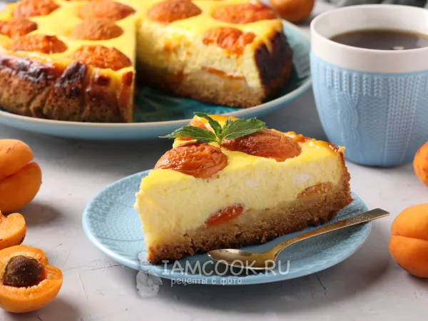 Фото блюда: Песочный пирог с творогом и абрикосами