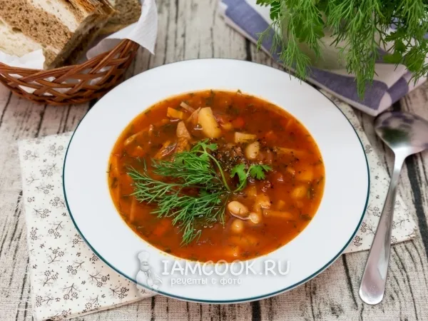 Фото блюда: Борщ с консервированной фасолью