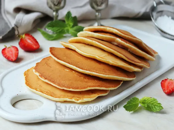 Фото блюда: Панкейки с клубникой