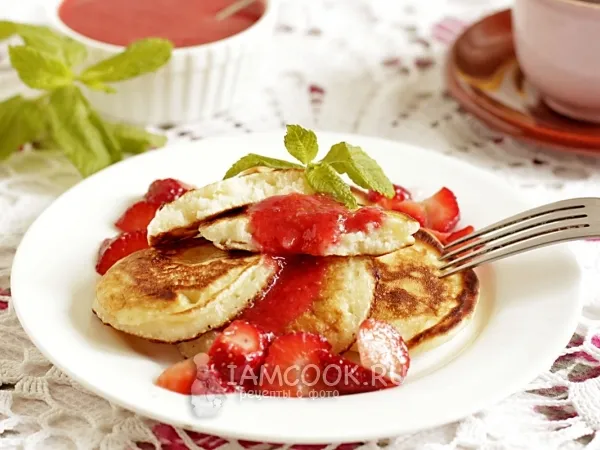 Фото блюда: Оладьи с манкой и морковными цукатами