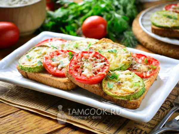 Фото блюда: Горячие бутерброды с кабачками в духовке