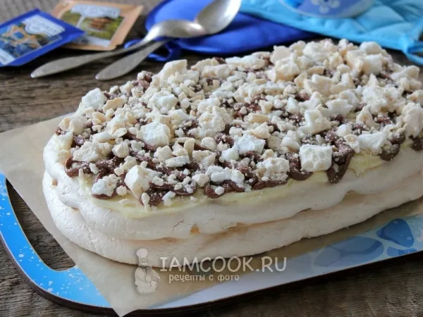 Фото блюда: Торт «Полет» с кремом из сгущенки