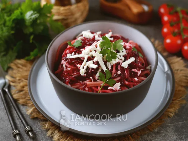 Фото блюда: Спагетти со свеклой и брынзой