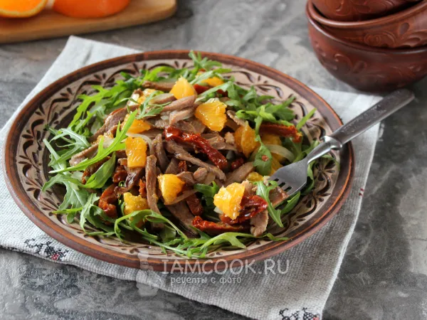 Фото блюда: Салат с утиной грудкой и апельсинами (с руколой)