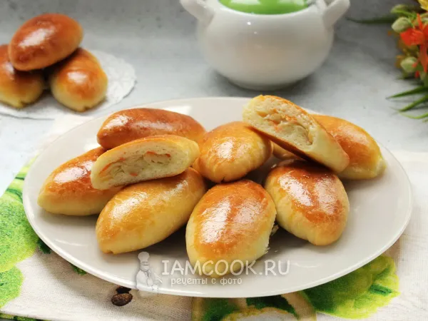 Фото блюда: Пирожки из творожного теста с капустой в духовке