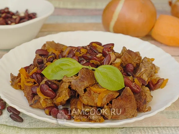 Фото блюда: Говядина с фасолью в мультиварке (тушеные)