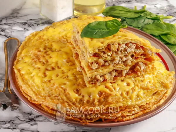 Фото блюда: Вафельный торт с фаршем