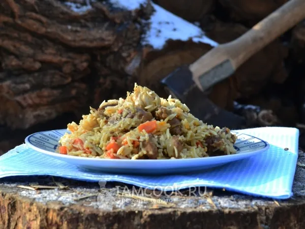 Фото блюда: Плов в казане на костре