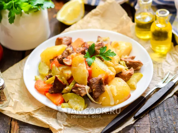 Фото блюда: Говядина с картошкой и кабачками в рукаве для запекания